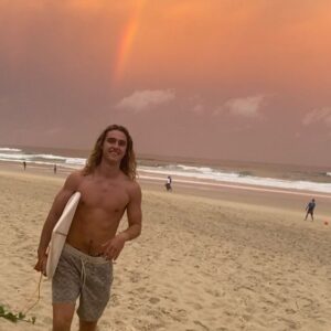Kai Lewins Instagram - Consider this Summer: survived ✅✅

The biggest of thanks and appreciation to everyone involved. This show wouldn’t be as special as it is without the ridiculous amount of work from everyone in front, behind, and sometimes simply adjacent to the 🎥

Thanks for the mems gang 💕