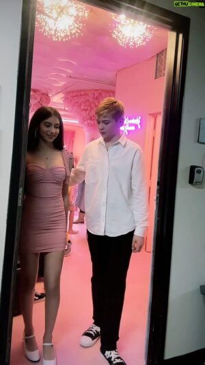 Kaido Lee Roberts Instagram - What’s ur fav store? 🛍️🤑🌟 
Tell us in the comments!👇
.
.
.
.

#dharmannkids #dharmannactors #dharmannfam #model #actorlife #actorstyle #nataliekopyan #kaido #kaidoleeroberts #spendingmoney #shopping #fyp #fypシ #fypage #fypage