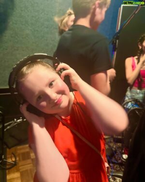 Kaido Lee Roberts Instagram - Hangin’ with THE 101 GIRLS. Congrats girls on your new project, it’s gonna blow up!!! Thanks for the invite to the studio! @the101girlsofficial @abryelle.wilson @itsanicarose @alexandrabull__ @drewlanester @ciera_marie_roberts @nataliekopyan @mason.mcnulty @ramonjoserodriguez @elleviv_ @addisongibbs08 @trvpst4r.l @stevewalker247  #recordingstudio #recording #the101girls #newsong #recordingmusic #girlgroup #friends #kaido #mikey
