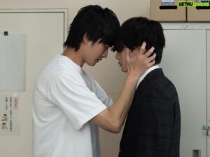 Kaito Hori Instagram - ドラマ「佐原先生と土岐くん」ありがとうございました。

なんて言うんだろう、本当に楽しかったなあ。
この作品に携われて、猫戸湊に出会えて、演じられて
なにより素敵な仲間と出逢えました。
こんなに仲の良いチームは、なかなかない気がするよ。そんな気がする。インスタライブも毎週楽しかった🐈

佐原先生と土岐くん、匠くんと、倫ちゃんをはじめ
キャストのみんな、スタッフのみんな、応援してくださる皆様。
みんな大好きです。本当に幸せでした！！！

最終回、ご覧いただけましたか？
まだの方は、TVerでもご覧いただけますので
是非！みてみてね！！絶対ね！！！
感想教えてね〜🐈

ありがとなあ！！！！！

#佐原先生と土岐くん 
#さはとき 
#堀海登