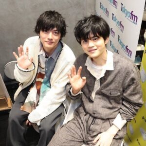 Kaito Sakurai Instagram - 『povo presents 鈴鹿央士の寄り道トーク』
お聴きいただけたでしょうか！

おうくんのラジオに初ゲスト、そして初公開収録の場に呼んでいただきました！

めちゃくちゃ楽しかった🥰

来週もO.A.あるので是非お楽しみに！

パーソナリティ：鈴鹿央士
TOKYO FM
『povo presents 鈴鹿央士の寄り道トーク』
3月17日(金)19:30～19:55
3月24日(金)19:30～19:55
番組HP：https://www.tfm.co.jp/yorimichi