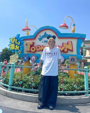 Kaito Sakurai Instagram - ブランチ衣装👕
　　　
【スタジオ】
jacket:@kohslickcurro

shirts:@casperjohn_gallery
　　　@sian.pr

pants:@taupe_outfits
　　　@kohslickcurro
　　　

【トレンド部】

pants:@remer_official
　　　@sian.pr

shoes:@camper_japan