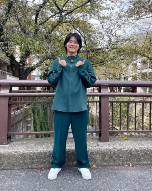 Kaito Sakurai Instagram - ブランチ衣装👕
【ごはん倶楽部】

shirt、pants:@cullni
　　　　　　@sian.pr

shoes:@bodysong_

【スタジオ】

tops:@nephologistbyyh

pants:@l_quartet

shoes:@differently.official