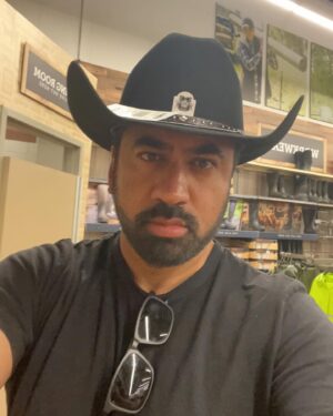 Kal Penn Instagram - Should I buy this hat, yes or yes?