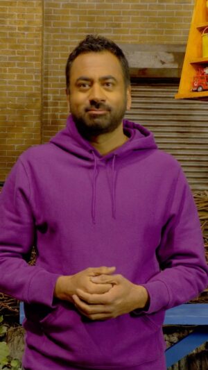 Kal Penn Instagram - @sesameworkshop is committed to bringing critical early learning to displaced children around the world. Thank you to our friend @KalPenn for amplifying this important work on #WorldRefugeeDay. Visit the link in story to learn more. #WelcomeSesame 💚💛
