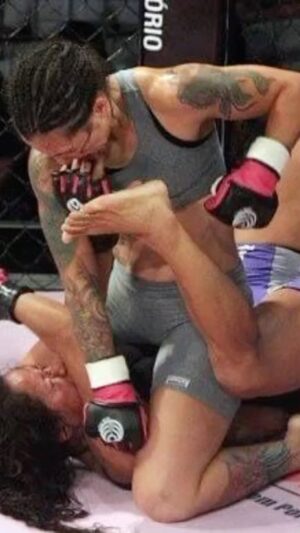 Kalindra Faria Instagram - To be continue ……

@kay 💪🏻👊🏻🏆 

#vtt #valetopteam #mma #ufc