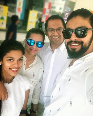 Kalyaan Dhev Instagram - Happy Birthday to most loving and caring Bava! @alwaysramcharan 
Wish you eternal success! Much love and happiness 🤗

#HBDRamCharan 

Happy Birthday Shyam Anna! @saiharanath Our life saviour at any point of time. The best and coolest doctor in town, and the most sportive person I’ve known till date. May you always get the best. Much love anna! 🤗