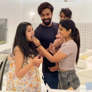 Kalyaan Dhev Instagram - Happy Birthday @nivrithi_k !!🎂 
Can’t believe you’re as tall as Amma already. No matter how big you grow you’ll always be my baby. The coming years will probably be one of the best childhood years of your life Nivrithi. So, Live, Love and Laugh! Cherish each moment because they’re gonna be memories for life! Love you to the moon and back 😉 Happy 13! 

#MyDaughterTurns13 #HBDNivrithi