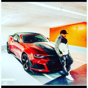 Kamel Djibaoui Instagram - Il parais que le rouge est la couleur de la passion!!😉 #red #picoftheday #love #dreams #car