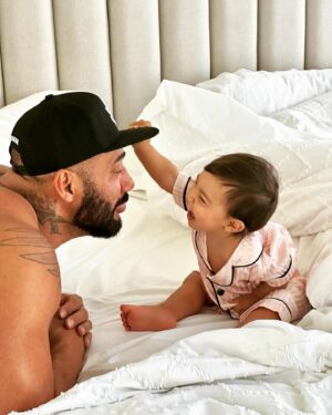 Kamel Guenfoud Instagram - Papa … is the Best Job in the World ♥️ #papa #lana #love #family #dubai #kameltatouage