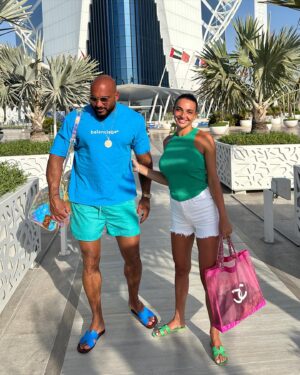 Kamel Guenfoud Instagram - Happy wife Happy Life ❤️. #wife #love #bestfriends #dubai #sun #intagood #beach