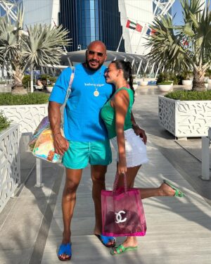 Kamel Guenfoud Instagram - Happy wife Happy Life ❤️. #wife #love #bestfriends #dubai #sun #intagood #beach