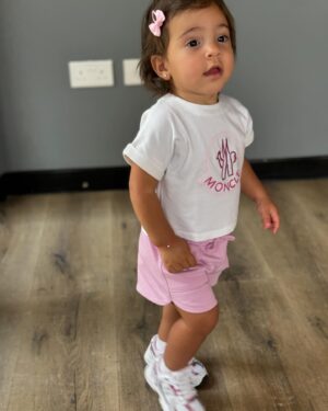 Kamel Guenfoud Instagram - Family ♥️. #dubai #family #wife #daughter #lanatatouage