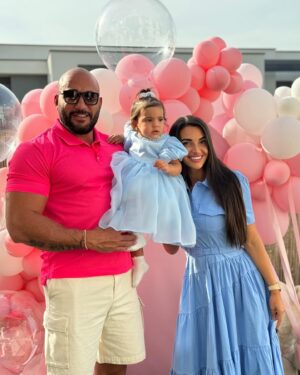 Kamel Guenfoud Instagram - My Birthday, Salome Birthday , Lana Birthday all in March 🎂🎉#birthday #kameltatouage #family