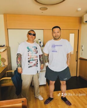 Kan a.k.a. GAMI Instagram - この日を待っていた！今里さんと笑顔で話せる日を👊ヘレンケラーへ最大級の感謝！
そして加藤君とは15年の付き合いになるが全く縮むことの無いお互い謙虚な距離感が実に心地いい。
またKEIさんのゆったりしたオリジナルな喋り方はいつも僕の気分を癒してくれる。