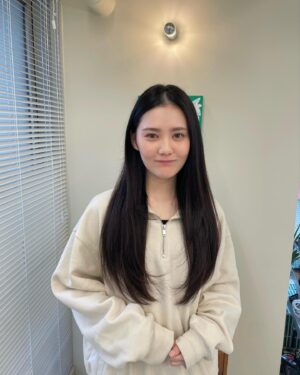 Kana Kita Instagram - 瓜生さんいつもありがとうありがとう😭

サラサラにトリートメントしてくれた。
大きくヘアチェンジの予感なので…
またよろしくお願いします☺︎✴︎