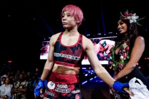 Kana Watanabe Instagram - .
ケージに戻るまで後10日。
.
10 days to go back to the cage.
.
.
@rizin_pr 
@bellatormma 
#rizin
#bellator
#bellatormma 
#超rizin2 
#bellatorxrizin2 
#mma #mmafighter
#総合格闘技 #筋肉女子