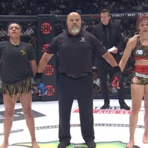 Kana Watanabe Instagram - 🥋 𝗞𝗔𝗡𝗔

Japan's own @kana_0821 earns the decision over @vetaarteaga.

#BellatorXRizin