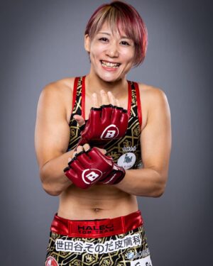 Kana Watanabe Instagram - .
あと2日。待ちきれない。
2 more days until the fight. 
I can't wait.
.
📷@lucasnoonan 
@rizin_pr 
@bellatormma 
#rizin
#bellator
#bellatormma 
#超rizin2 
#bellatorxrizin2 
#mma #mmafighter
#総合格闘技 #筋肉女子