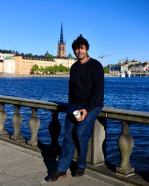 Kanan Gill Instagram - Paris, Köln, Birmingham, Manchester, London, London, Glasgow. Weeks: 2, Sun sightings: 1

Having a wonderful time on tour, wind in sails, liquids in a clear plastic bag, etc. Shows have been great in fine skies of brutalist undies. Perfect weather for my highschool playlist.

Thank you for coming! I’m on tour in Europe till the end of June, taking pictures this time to prevent iPhone memories from becoming glum slideshows of boarding pass screenshots.

All links in bio. You really should do the exercises the physio told you to, it’s not going to get better on its own.