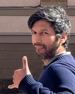 Kanan Gill Instagram - Paris, Köln, Birmingham, Manchester, London, London, Glasgow. Weeks: 2, Sun sightings: 1

Having a wonderful time on tour, wind in sails, liquids in a clear plastic bag, etc. Shows have been great in fine skies of brutalist undies. Perfect weather for my highschool playlist.

Thank you for coming! I’m on tour in Europe till the end of June, taking pictures this time to prevent iPhone memories from becoming glum slideshows of boarding pass screenshots.

All links in bio. You really should do the exercises the physio told you to, it’s not going to get better on its own.