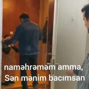 Kanan Mahmudov Instagram - O sadəcə ürəyi gözəl, gözləri nəmli, bir az fiziki məhdudiyyətli və qürurlu bir fanat, görmək istədi və mənə düşən onun ayağına getməkdir☺️❤️ elə bir dönəmdə yaşayırıq ki hec bir şeyin bir mənalı qəbul olunmamasına artıq alişmışıq...
amma vicdan insanın öz həqiqətidir...gerisi yorumlardır (ps oz xahisi ile paylasdim)