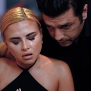 Kanan Mahmudov Instagram - Pis adami izledinizmi?🎬 Gizli Yara serial🎥📺🤛 @gizli_yara_serial  @ulfatbashir_