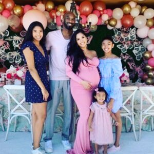 Kandra King Instagram - Tragic!  Such a Legend! Please pray for Vanessa and the 3 remaining daughters, Natalia, Bianca and Capri #Heartbroken Lord God, please comfort the family. #kobebryant 
#Tearful #Kobe #24 #Lakers 🙏😢