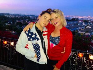 Kandra King Instagram - #happyfourthofjuly #independenceday
#fourthofjuly 🇺🇸 #CelebratingFreedom #USA Who felt that #earthquake? 6.4 🙀
I hope you all have a safe and happy Holiday! #GodBlessAmerica #Freedom @jessilouise93