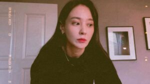 Kang Byul Instagram - 주섬주섬 뭐하는거지 🙄