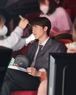 Kang Chan-hee Instagram - 마지막 쇼음악중심mc!!행복했습니다ㅎㅎ