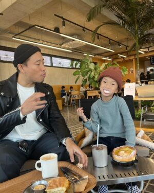Kang Gary Instagram - 미니멀한 igt로 가기로 결정하고 탐색겸 티타임겸 하남설봉으로