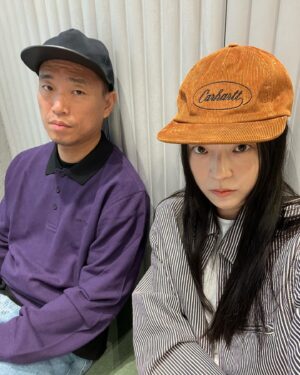 Kang Gary Instagram - 롯데월드몰 칼하트커피서울☕️ 소파가 참 편하네👍