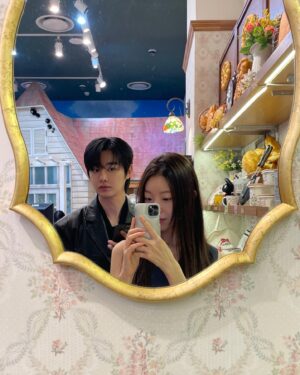 Kang Hui Instagram - sis