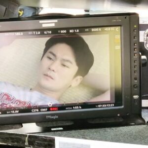 Kang Ki-doong Instagram - 햇살좋은날그늘좋은평상에누워맑은하늘보고싶다#장마#비조심하세요#잠드는거아님