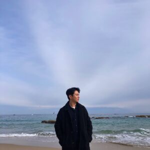 Kang Ki-doong Instagram - 오랜만에#아야진해변#itsokaynottobeokay#랜선여행기#사라져라코로나