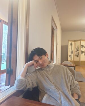 Kang Ki-doong Instagram - 고즈넉하다#고즈너카다#고요하고아늑하다#말없이다소곳하거나잠잠하다