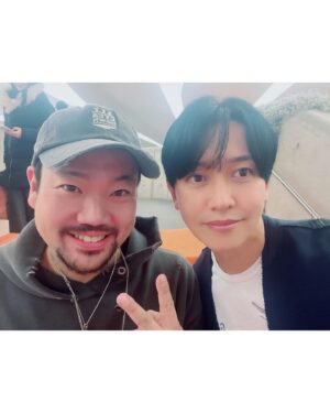 Kang Kyun-sung Instagram - ⠀
내가 좋아하는 브랜드와
몰랐던 멋진 브랜드가 한 곳에!
와디야~ 너무 멋진 행사야!
수고 많았고 초대해 줘서 고마워~😍
아주 성공적인 행사 축하해!🎉🎉🎉
내년에도 기대 가득!
홍철이형 오랜만에 너무 반가웠어요~🥰
2023 서울콘 : 오리지널 서울
⠀
@wadism