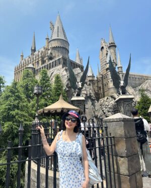Kang Se-jung Instagram - #universalstudios #japan 
#ユニバーサルスタジオジャパン 

어른이 되서 재미없으면 어쩌나하는건 괜한 걱정이었음 🫣
땡볕에 #2만보 걸어다니느라 시깜댕이가 되버렸지만 
#미니언즈 #퍼레이드 시작으로 #해리포터 #스누피 만나고 
#스케일 #대박 #워터월드  #다이너소어플라잉 타고 날기도 하고 #쿠로미 #공연 #마무리 #슈퍼닌텐도월드  #동심 으로 돌아간 시간 오픈런 안했는데 나름 알차게 너무 재밌었당🥰 
#오사카 #오사카여행  #추천 
#꿀팁 들어가자마자 슈퍼닌텐도 월드로 가서 입장 예약부터 하세요☝🏻 그러면 시간 활용을 잘할수 있게 돼요~