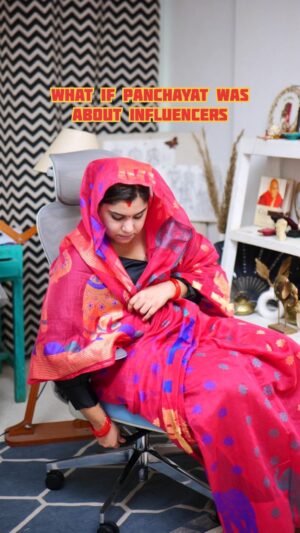 Kanisha Malhotra Instagram - Ever wondered how Panchayat would look if it was about influencers? Well here it is. But wait, this show is incomplete without their Chakka wala kursi. So here I present to you, this beautiful kursi(chair) by @urbancart.india which is excellent when it comes to style & features. It has 4D armrest, moves forward & backward, had a 32 degree rotation and so much more. Comfort doesn’t have to be boring now. So get this Urban Cart Marvel Blue chair now.

[Home Decor, Chair, Comedy, Skit, Panchayat, Lifestyle, Web series] 

#panchayat #chair #kursi #chakkawalakursi #tvf #urbancart #comedy #funny #skit #influencers #comedyvideos #comedycreator #contentcreator #webseries