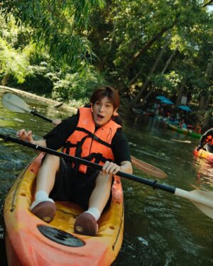 Kantapon Jindataweephol Instagram - Happy Birthday น้าาา My best partner อยู่เรือลำเดียวกันแล้ว เดี๋ยวช่วยพายอีกแรงงง อิอิ รักนะจุ๊บๆ 😘💖🎉