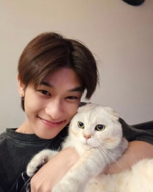 Kantapon Jindataweephol Instagram - ยิ้มหน่อยจิ เอ็ง 🤣