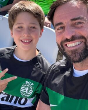 Kapinha Instagram - Nós já cá estamos!
Quem vai ganhar? 💚💙

#taçadeportugal #finaldataça #sporting #porto #kapinha #gabrielkapinha #jamor #lisboa #portugal #futebol #soccer #desporto