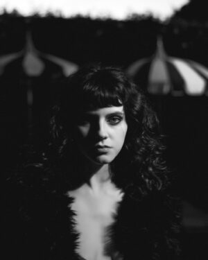 Kara Hayward Instagram - @maxthompson