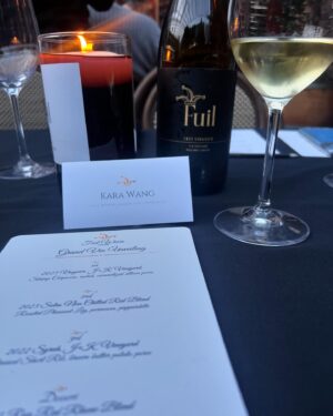 Kara Wang Instagram - #SommelierSunday 🍷 had the pleasure of attending @fuilwines grand vin unveiling of their 2023 vintages ❤️ the Viognier was a favorite with notes of lychee and honeysuckle on the nose and a creamy finish on the palate. the perfect bottle to drink on a warm LA night but also has enough depth to pair with food. always so impressed with everything @matthewjaegeractor and @carolinaespiro have their hands in- good people making some good wine 🍷

#wine #sommelier #fuilwines