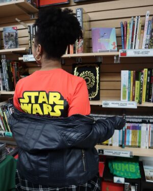 Karama Horne Instagram - Happy #starwarsday and #FreeComicBookDay !#MaytheFourth #theblerdgurl @anyonecomics #comicbooks