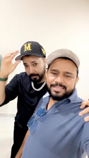 Karamjit Anmol Instagram - @mikasingh Bhaji ❤️