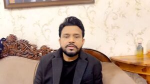 Karamjit Anmol Instagram - ਨਵੇਂ ਸਾਲ ਦੀਆਂ ਲੱਖ ਲੱਖ ਮੁਬਾਰਕਾਂ 😃happy new year 😃2024