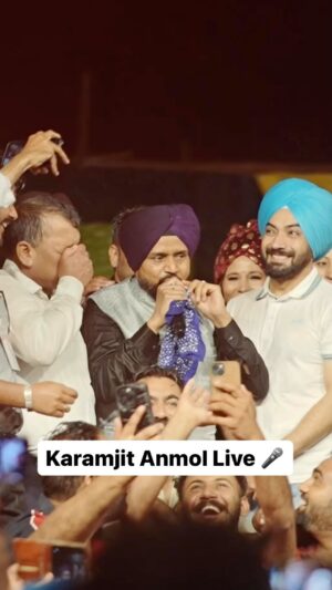 Karamjit Anmol Instagram - KARAMJIT ANMOL | LIVE PERFORMANCE | NISHA BANO | FARIDKOT | 
.
.
.
.
.
.
.
.
.
.
.
.
.
.
.
#punjabi #punjabisongs #punjabisong #punjabiwedding #punjabimodel #surreypind #punjabimusic #punjabifilm #punjabicomedy #soldout #punjab #liveshowpunjabi #liveartist