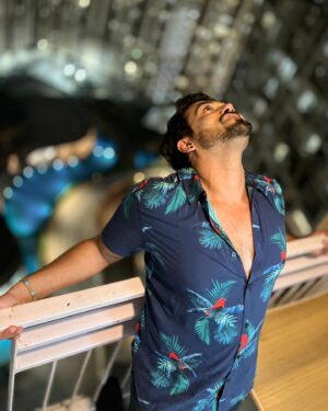 Karan Khanna Instagram - 1,2 or 3?